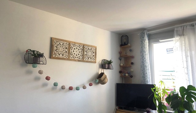 Apartment with garden and covered terrace