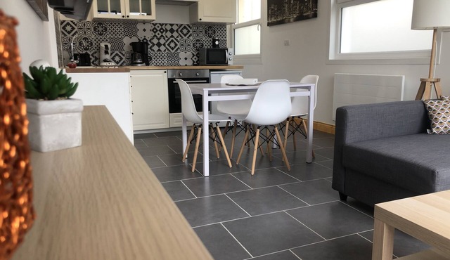 Apartment with garden