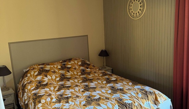 APARTMENT WITH GARDEN IN THE HEART OF MOURTIS IN THE PYRENEES