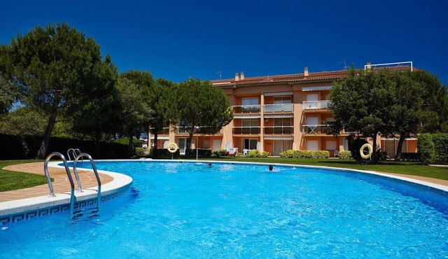 Apartment with garden & pool - 800 m Pals beach (SG2 3H 214)
