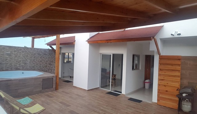 Apartment with jacuzzi and terrace