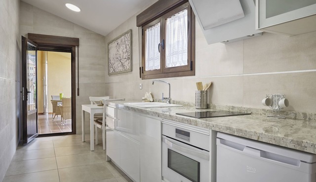 APARTMENT WITH JACUZZI IN PEÑAFIEL