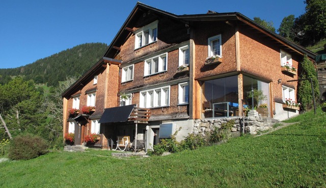 Apartment with mountain view