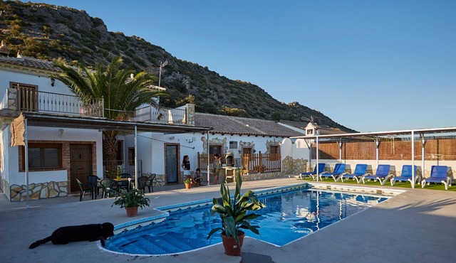 Apartment with pool and spectacular views, ideal for families