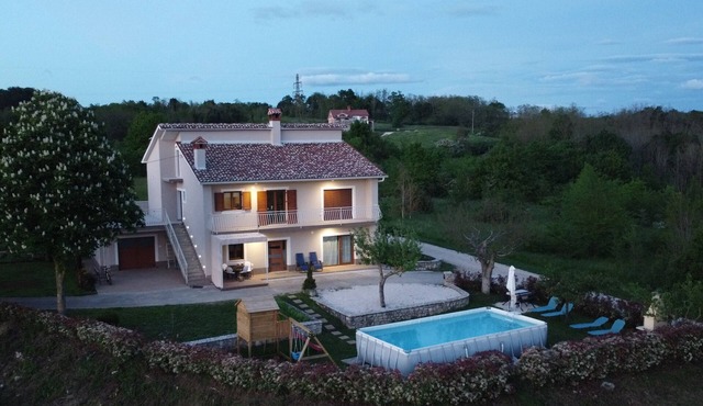 Apartment with pool, garden and children's playground