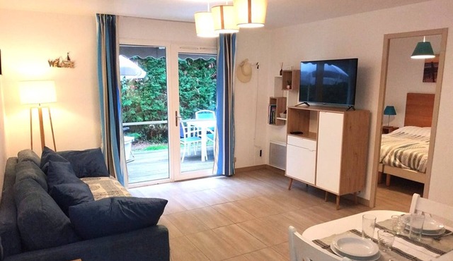 Apartment with Pool, Tennis & Terrace – Ideal Family Vacation