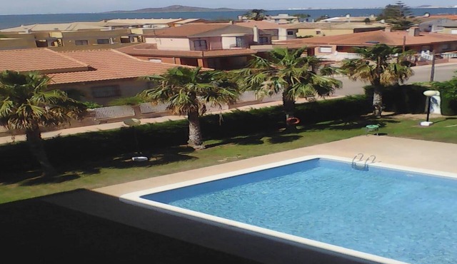 apartment with sea vieuw terrasse for 4 adults and a baby