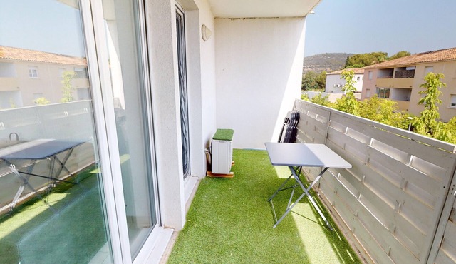 Apartment with shared pool in Frontignan