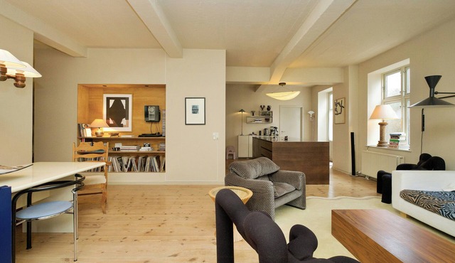 Apartment with terrace and garden at Frederiksberg