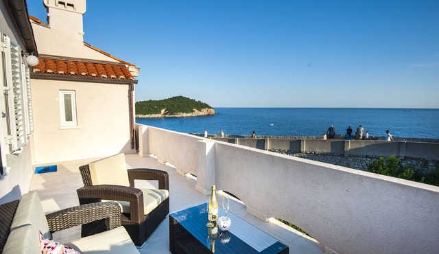 Apartment with the amazing view over the Old Town and Lokrum island