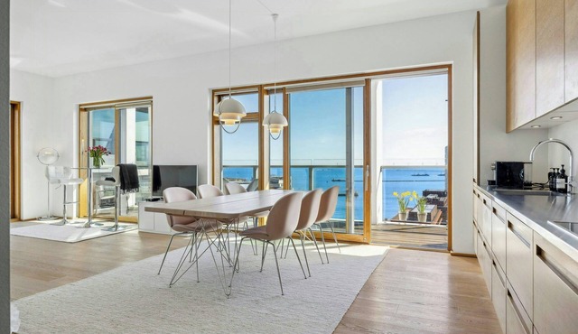 Apartment with view over Øresund in Nordhavn