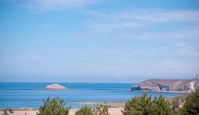 Apartment with view of the sea and Cape Frehel