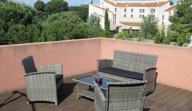 Apartment with view on pine forest and calm