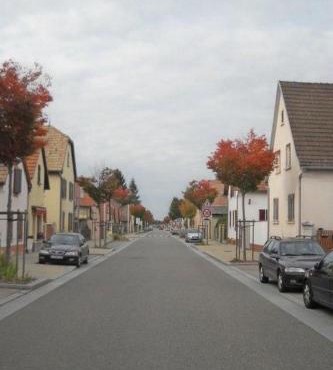 Apartment Wohnung am Rheinufer in Kunheim by Interhome