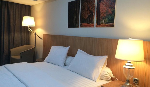 Apartment WR Louis Kienne Simpang Lima Semarang