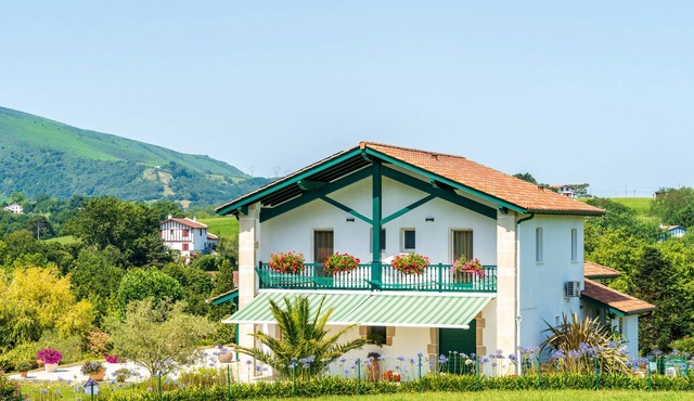 Apartment "Xokoa" with Mountain View, Private Terrace and Wi-Fi