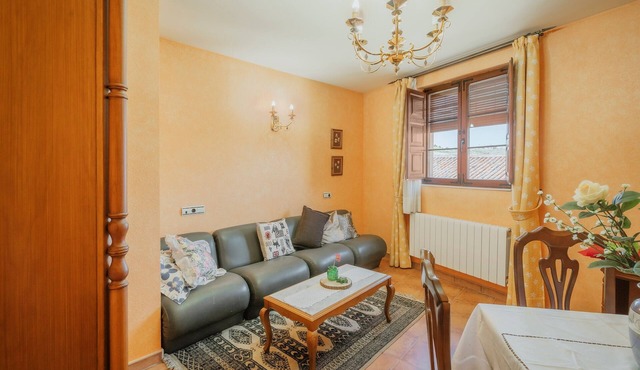 Apartment 'Y Corte - Castillo' with Wi-Fi