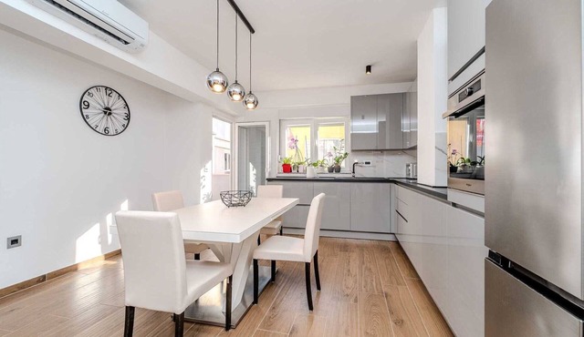 Apartment ZaMAre - 450 m from the old town