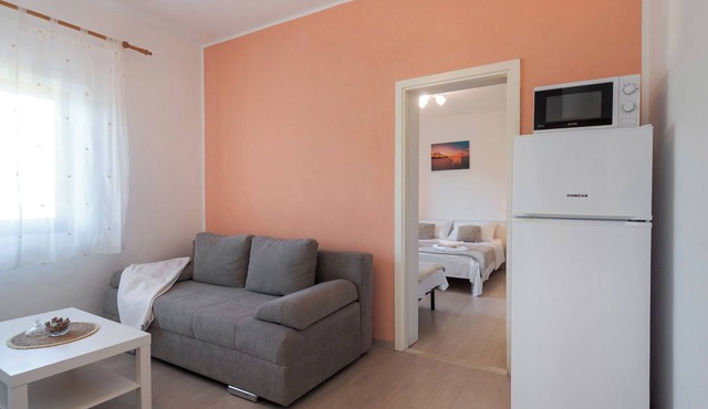 Apartments Šarić (116621-A1) - Jadrtovac