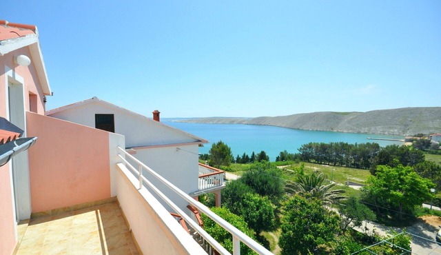 Apartments Anđelo (23931-A1) - Vlasici - island Pag