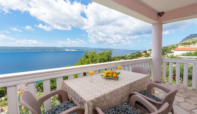 Apartments Adriatic Blue with pool (32531-A3) - Mimice