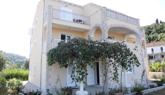 Apartments Ana Lopud
