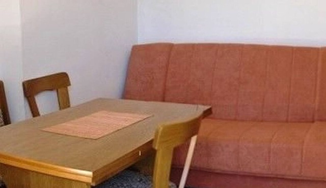 Apartments and Rooms Florijan (52371-A1) - Komarna (Klek)