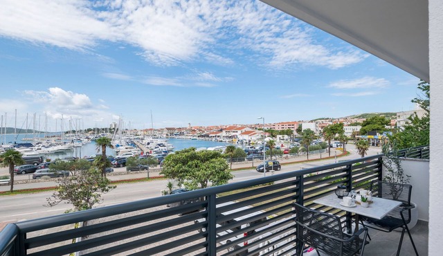 Apartments and Rooms Mare (11171-A4) - Vodice
