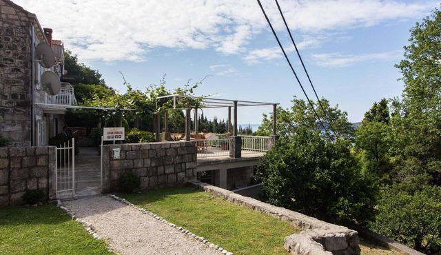 Apartments Anka - One-Bedroom Apartment with Balcony and Sea View