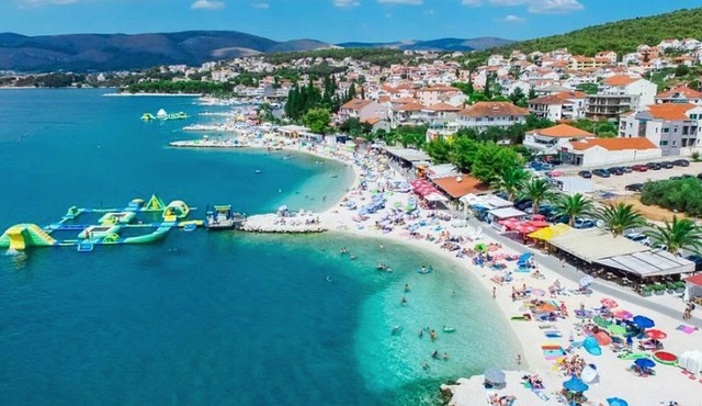 Apartments Anto, (8287), Okrug Gornji, Croatia