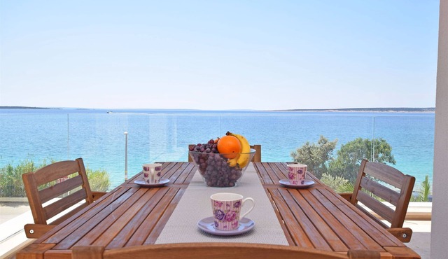 Apartments Branimir (58312-A3) - Mandre - island Pag
