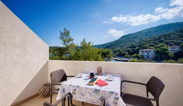 Apartments Bruna Lastovo-One Bedroom Apartment with Balcony and Sea View-Vanilija