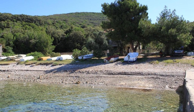 Apartments by the sea Cove Merascica, Cres - 8071