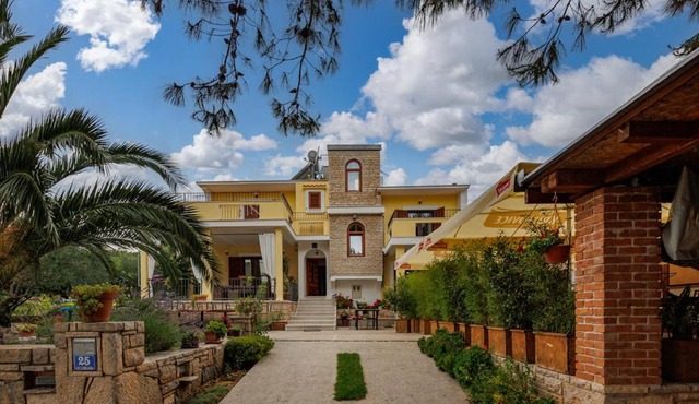 Apartments by the sea Pridraga - Cuskijas, Novigrad - 6306