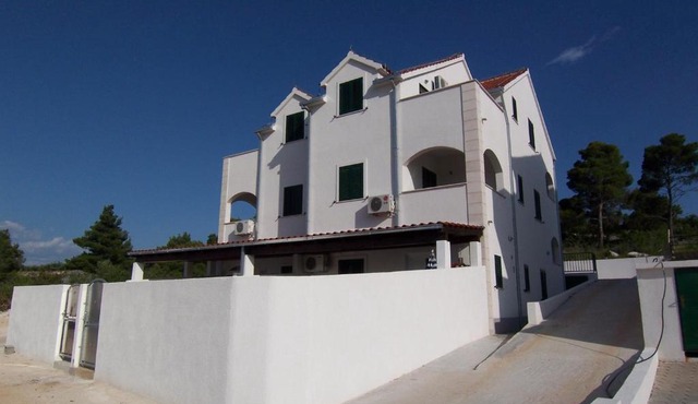 Apartments Croatia Brač