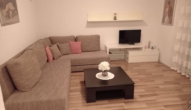 Apartments Dariana (116321-A3) - Makarska