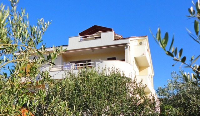 Apartments Darko, (14138), Krk, hr