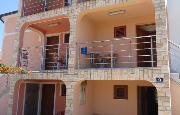Apartments Di Gallo