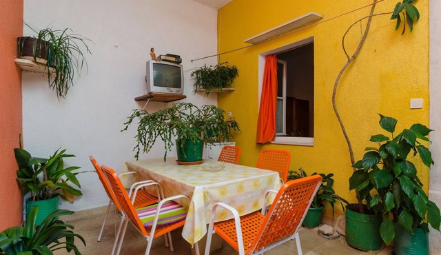 Apartments Franka (42261-A2) - Povlja - island Brac
