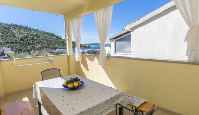 Apartments Glorija (15901-A1) - Rogoznica