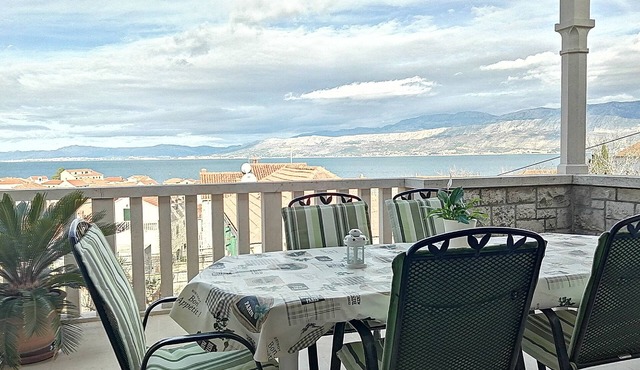 Apartments Jelka (38491-A1) - Postira - island Brac