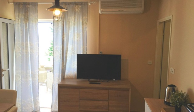 Apartments Damir - Katarina (34861-A2) - Sutivan - island Brac