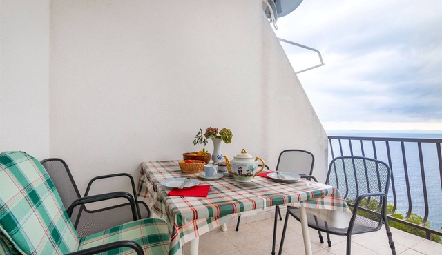 Apartments Igor (33401-A2) - Bratus