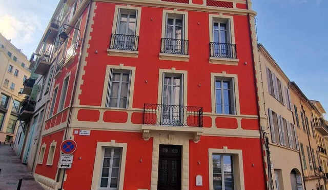 Apartments in the heart of Cannes