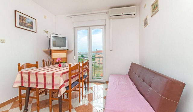 Apartments Ivan (13792-A3) - Bibinje