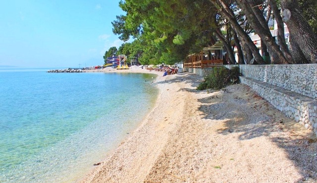 Apartments Ivica, (7889), Makarska, hr