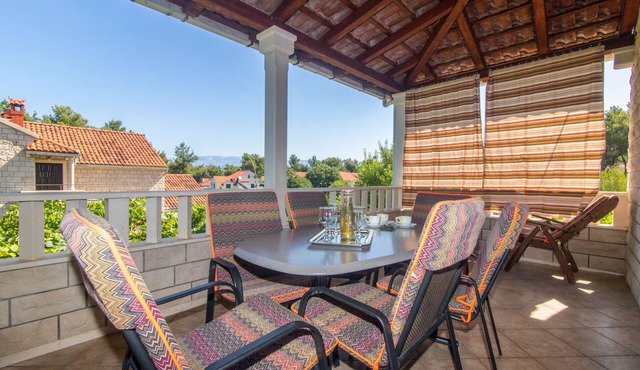 Apartments Jakov (41861-A2) - Mirca - island Brac