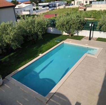 Apartments Jadranka Sain