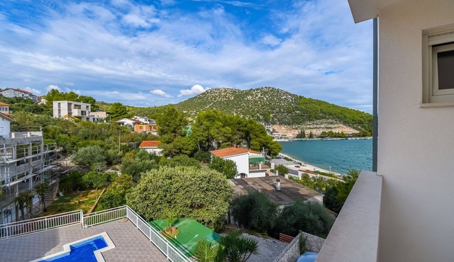 Apartments Jakov (32601-A4) - Marina