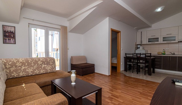 Apartments Janja (30131-A4) - Arbanija (Ciovo)